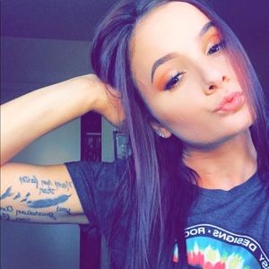 Meet your Posher, Karissa